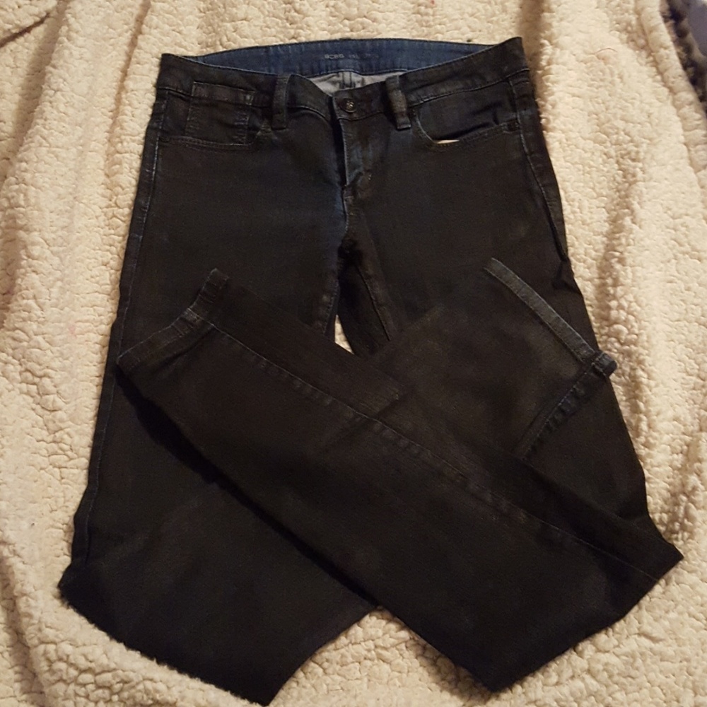 BCBG Max Azria jeans size 28, 33 inseam